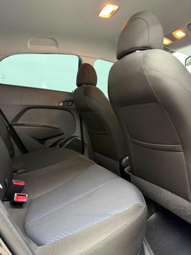 HB20 1.6 COMFORT PLUS 16V FLEX 4P MANUAL - 2013 - CAXIAS DO SUL