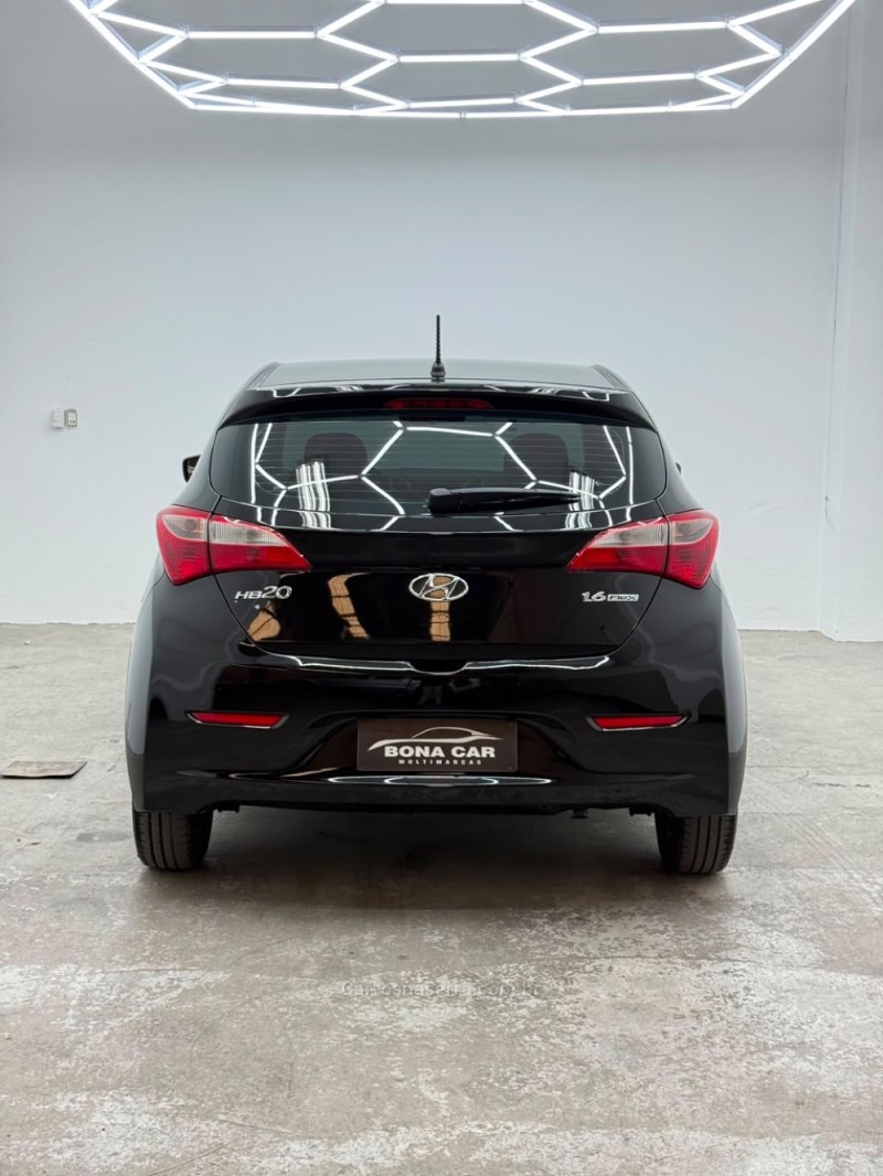 HB20 1.6 COMFORT PLUS 16V FLEX 4P MANUAL - 2013 - CAXIAS DO SUL