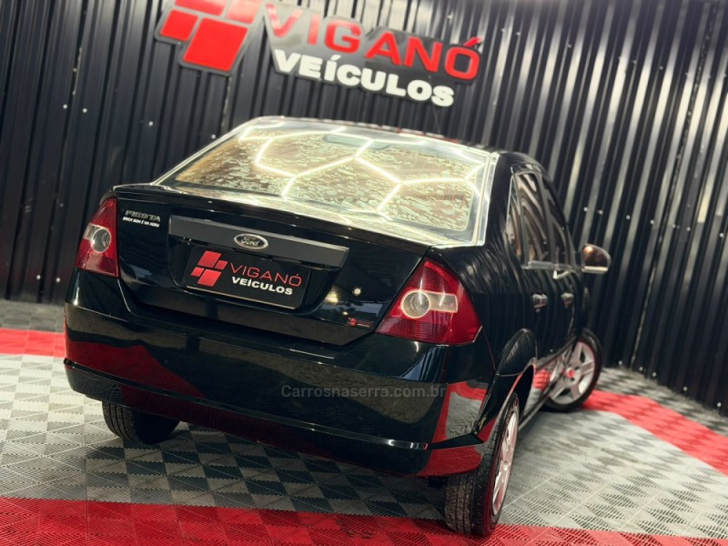 FIESTA 1.0 MPI 8V GASOLINA 4P MANUAL - 2010 - CAXIAS DO SUL