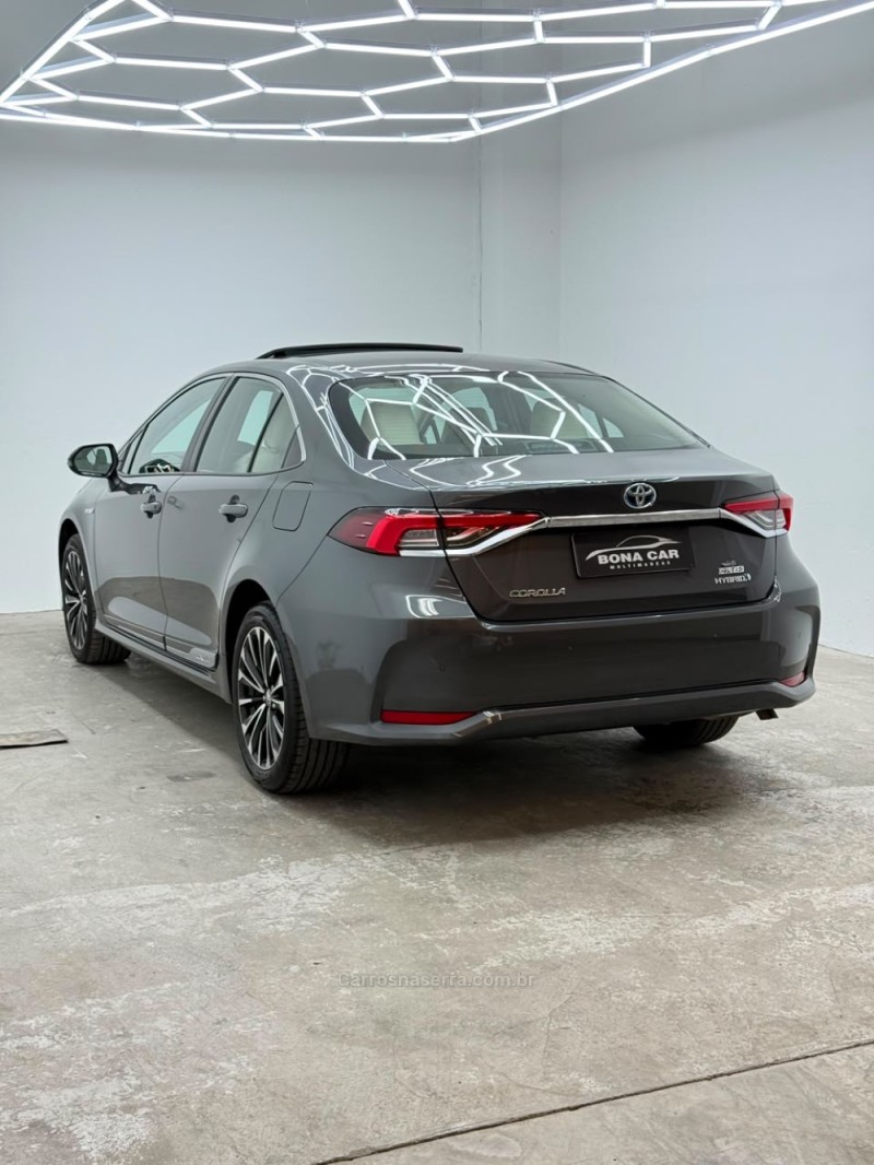 COROLLA 1.8 ALTIS PREMIUM 16V HÍBRIDO 4P AUTOMÁTICO - 2024 - CAXIAS DO SUL