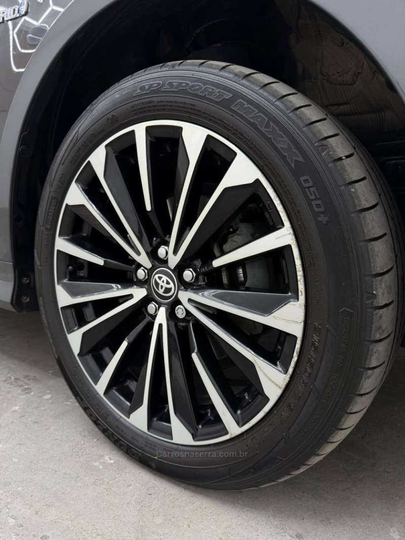 COROLLA 1.8 ALTIS PREMIUM 16V HÍBRIDO 4P AUTOMÁTICO - 2024 - CAXIAS DO SUL