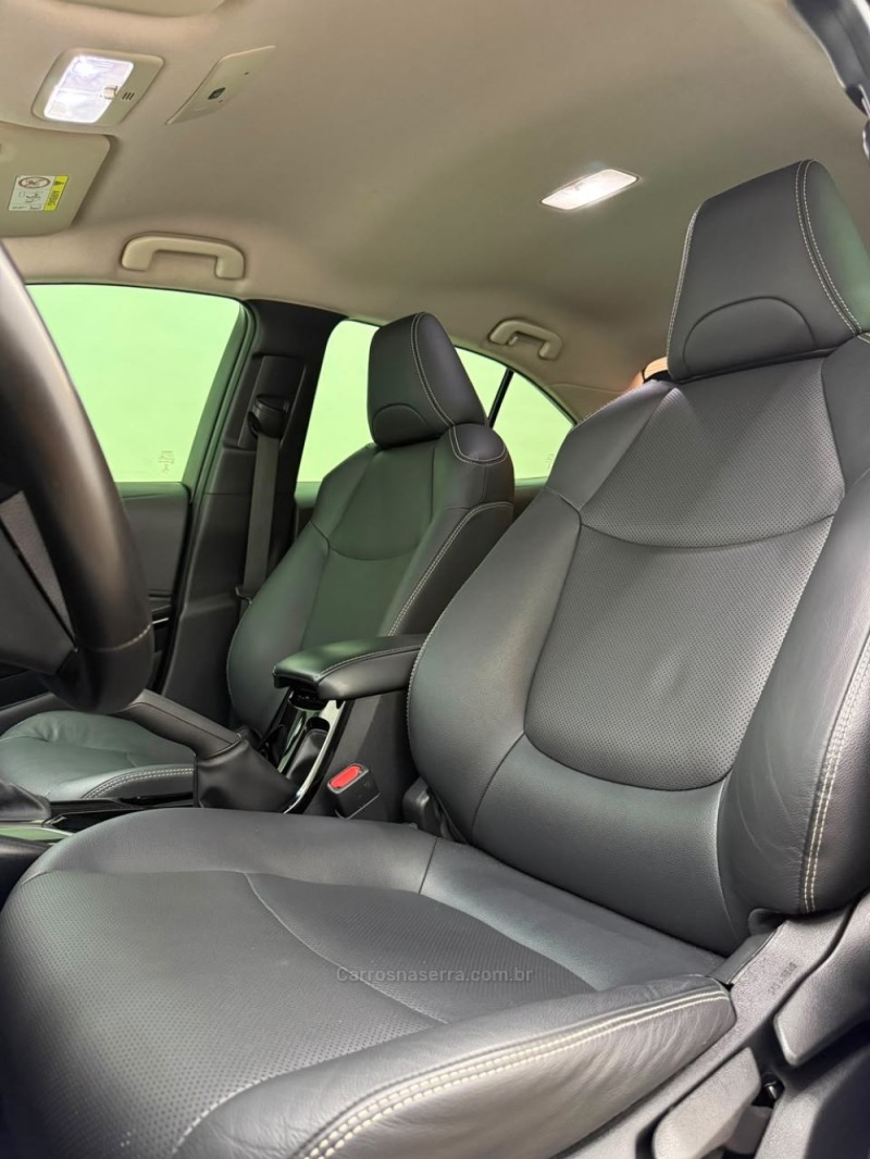 COROLLA 2.0 XEI 16V FLEX 4P AUTOMÁTICO - 2021 - CAXIAS DO SUL