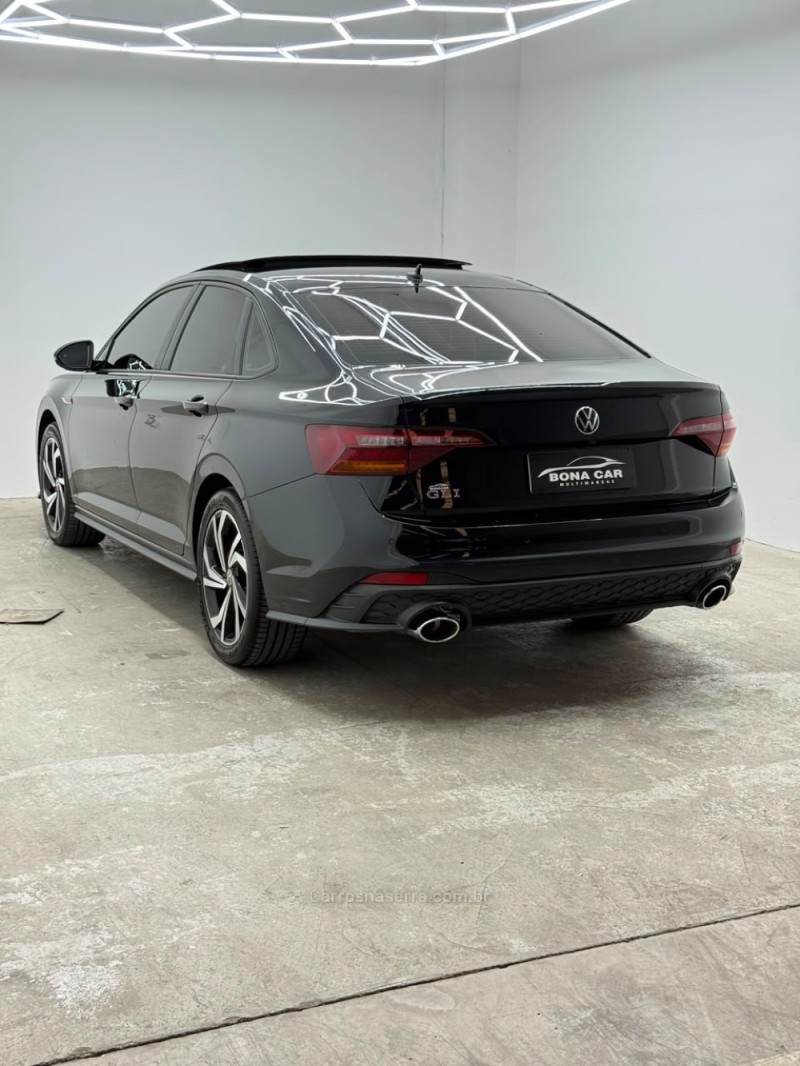 JETTA 2.0 16V TSI GLI 350 GASOLINA 4P AUTOMÁTICO - 2023 - CAXIAS DO SUL