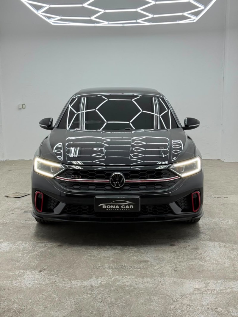 JETTA 2.0 16V TSI GLI 350 GASOLINA 4P AUTOMÁTICO - 2023 - CAXIAS DO SUL