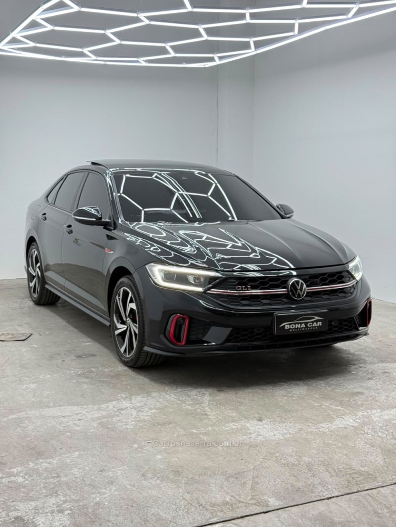 JETTA 2.0 16V TSI GLI 350 GASOLINA 4P AUTOMÁTICO - 2023 - CAXIAS DO SUL