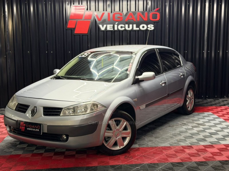 megane 2.0 dynamique sedan 16v gasolina 4p manual 2008 caxias do sul