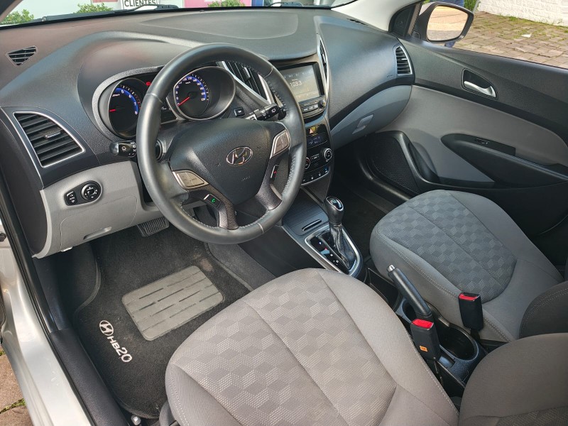 HB20 1.6 PREMIUM 16V FLEX 4P AUTOMÁTICO - 2018 - FARROUPILHA