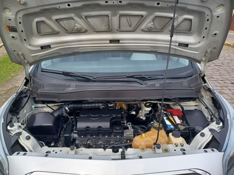 SPIN 1.8 LT 8V FLEX 4P AUTOMÁTICO - 2015 - VACARIA
