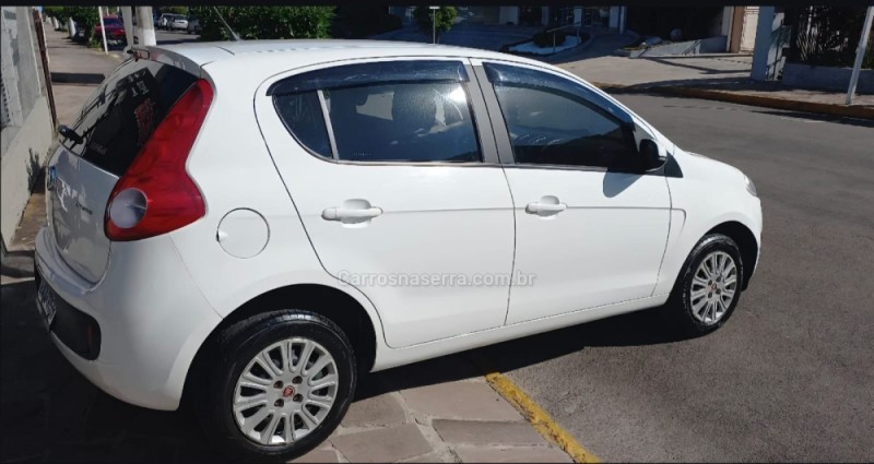 PALIO 1.0 MPI ATTRACTIVE 8V FLEX 4P MANUAL - 2017 - PICADA CAFé