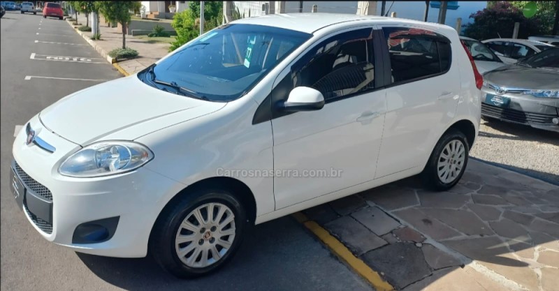 PALIO 1.0 MPI ATTRACTIVE 8V FLEX 4P MANUAL - 2017 - PICADA CAFé