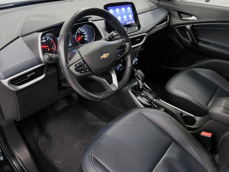 TRACKER 1.0 12V PREMIER TURBO FLEX 4P AUTOMÁTICO - 2022 - FLORES DA CUNHA
