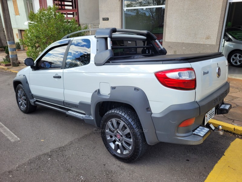 STRADA 1.8 MPI ADVENTURE CD 16V FLEX 3P MANUAL - 2015 - FLORES DA CUNHA