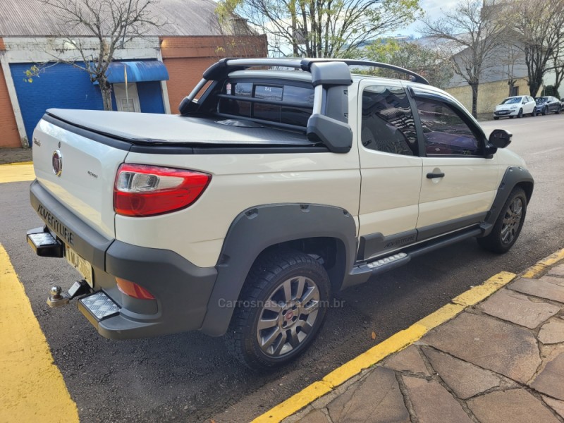 STRADA 1.8 MPI ADVENTURE CD 16V FLEX 3P MANUAL - 2015 - FLORES DA CUNHA