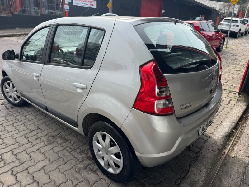 SANDERO 1.6 PRIVILÉGE 8V FLEX 4P AUTOMÁTICO - 2013 - CAXIAS DO SUL