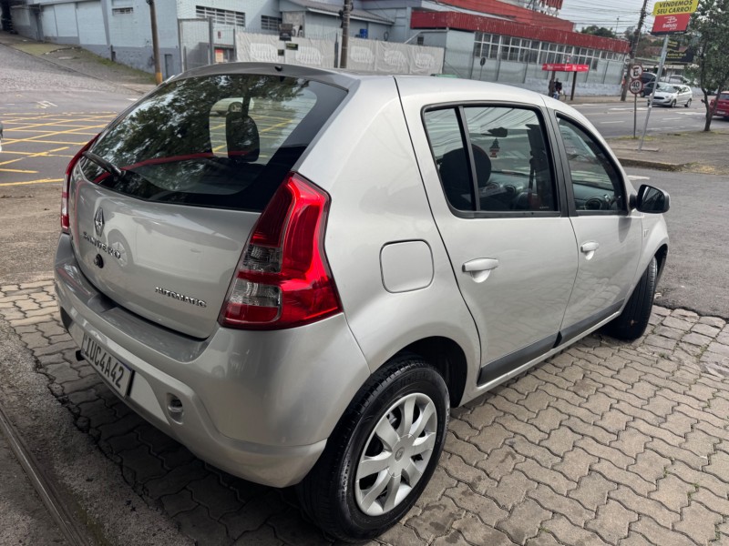 SANDERO 1.6 PRIVILÉGE 8V FLEX 4P AUTOMÁTICO - 2013 - CAXIAS DO SUL