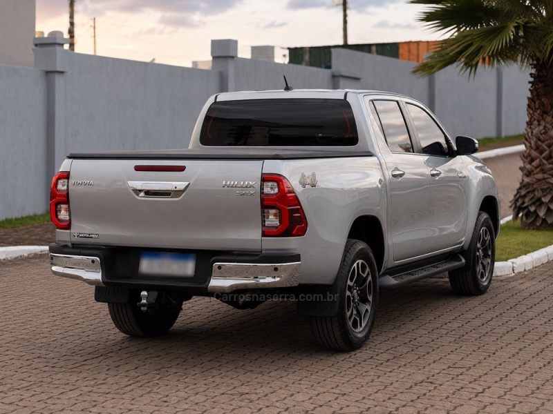 HILUX 2.8 SRV 4X4 CD 16V DIESEL 4P AUTOMÁTICO - 2024 - LAJEADO