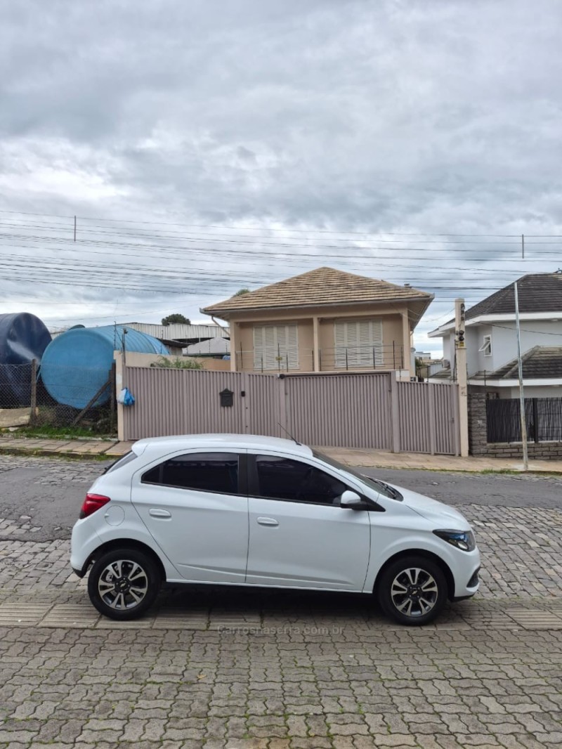 ONIX 1.4 MPFI LTZ 8V FLEX 4P AUTOMÁTICO - 2016 - BENTO GONçALVES