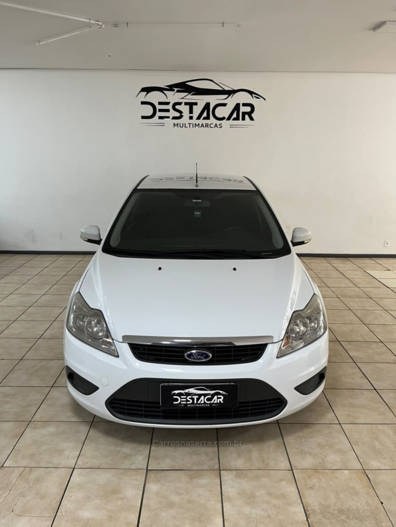 FOCUS 1.6 8V FLEX 4P MANUAL - 2011 - CAXIAS DO SUL