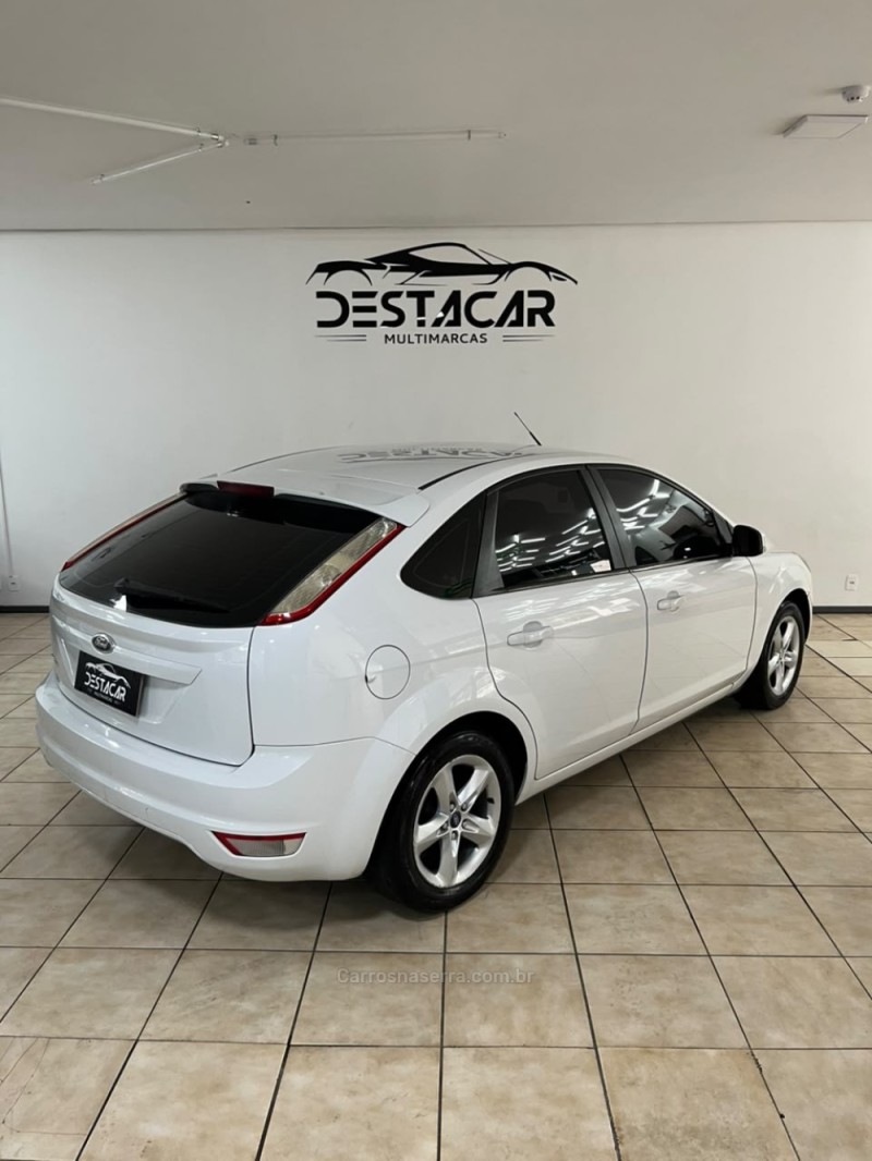 FOCUS 1.6 8V FLEX 4P MANUAL - 2011 - CAXIAS DO SUL