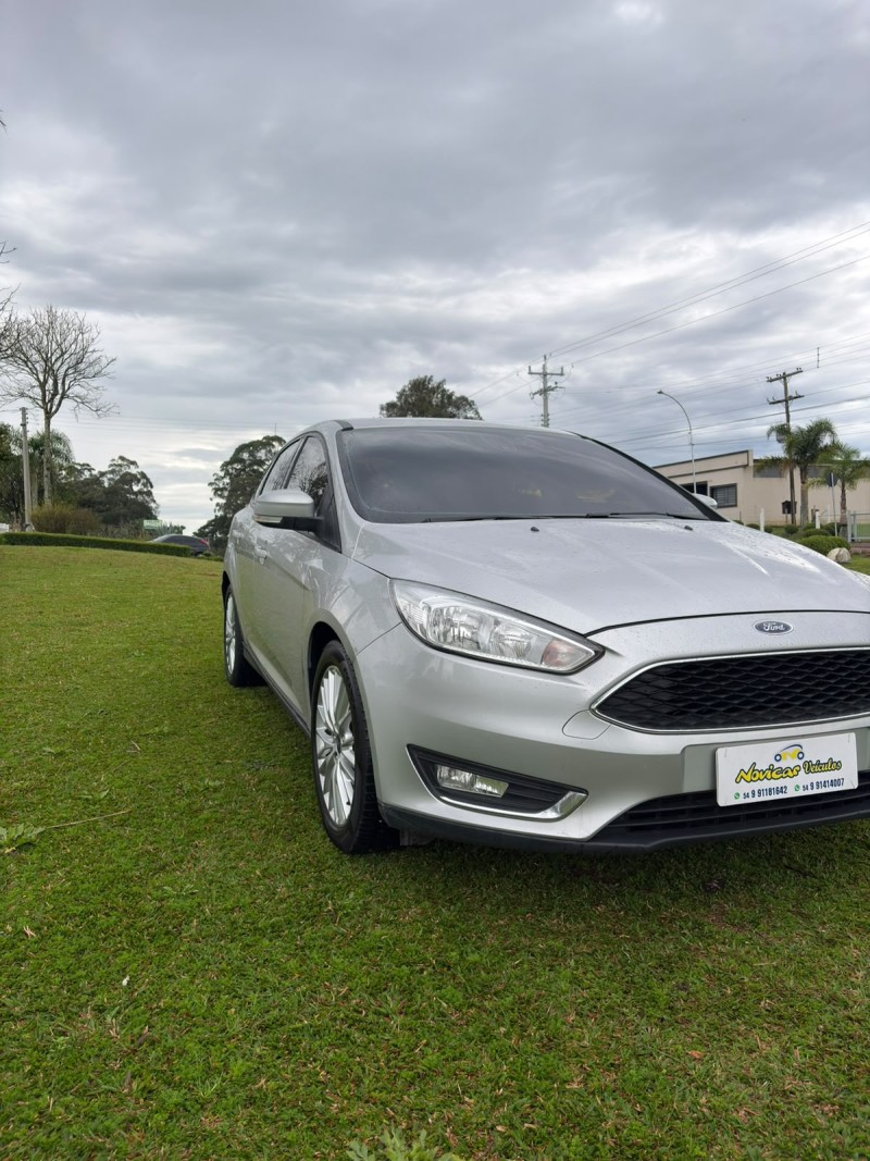 FOCUS 2.0 SE SEDAN 16V FLEX 4P AUTOMÁTICO - 2018 - FARROUPILHA