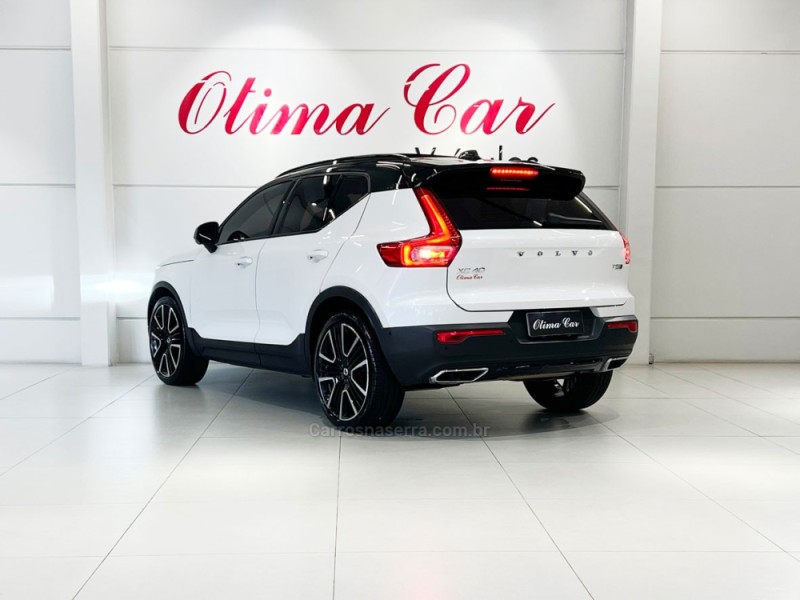 XC 40 2.0 T5 GASOLINA R-DESIGN SPE AWD GEARTRONIC - 2020 - FLORES DA CUNHA