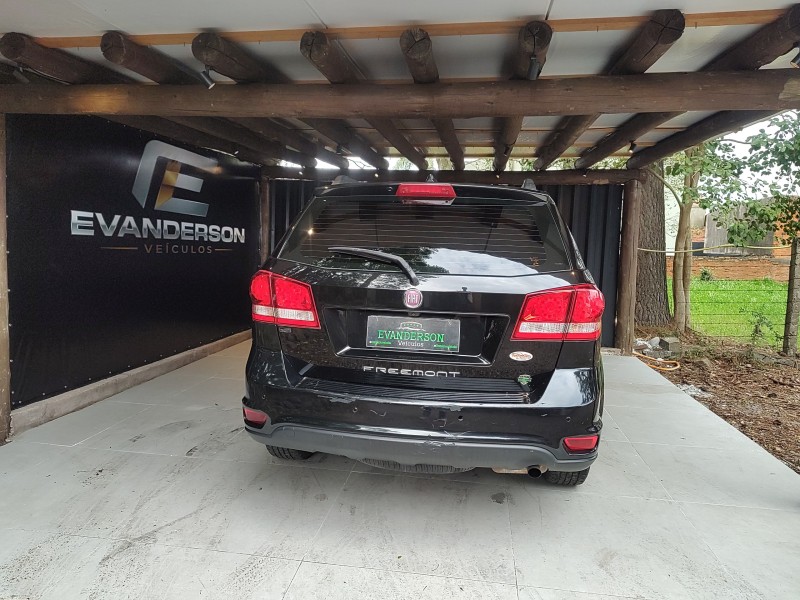 FREEMONT 2.4 PRECISION 16V GASOLINA 4P AUTOMÁTICO - 2013 - CAXIAS DO SUL