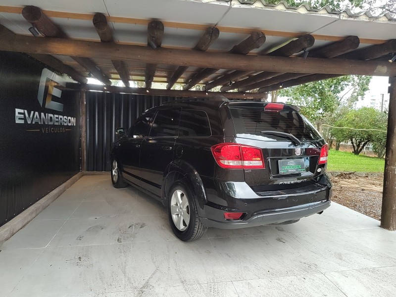 FREEMONT 2.4 PRECISION 16V GASOLINA 4P AUTOMÁTICO - 2013 - CAXIAS DO SUL