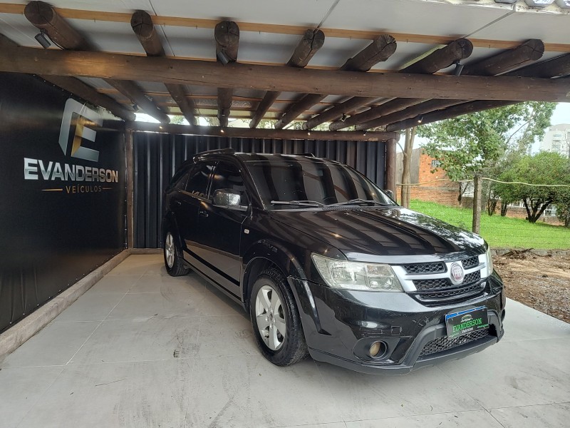 FREEMONT 2.4 PRECISION 16V GASOLINA 4P AUTOMÁTICO - 2013 - CAXIAS DO SUL