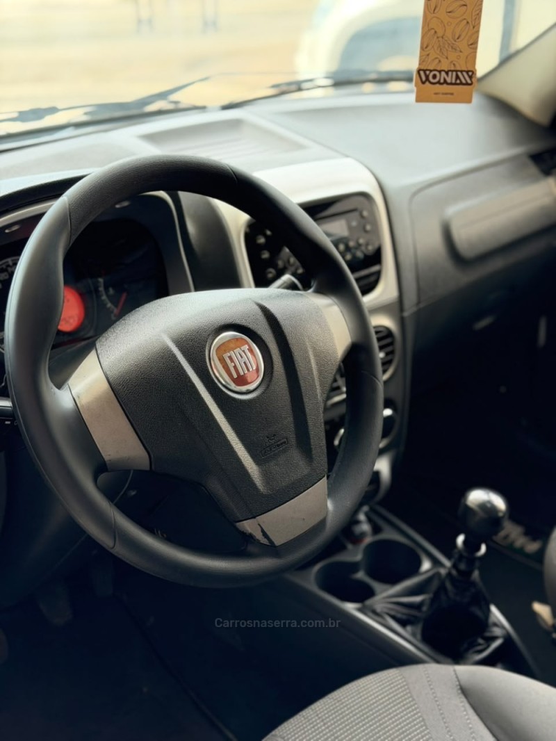 PALIO 1.4 MPI ATTRACTIVE WEEKEND 8V FLEX 4P MANUAL - 2013 - SANTA CRUZ DO SUL