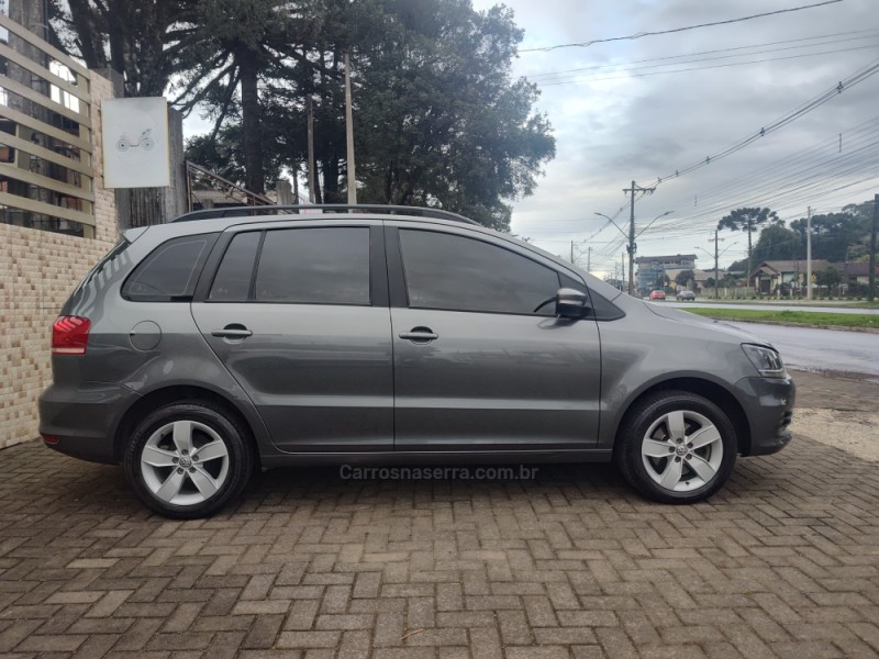 SPACEFOX 1.6 MI TREND 8V FLEX 4P MANUAL - 2018 - CANELA