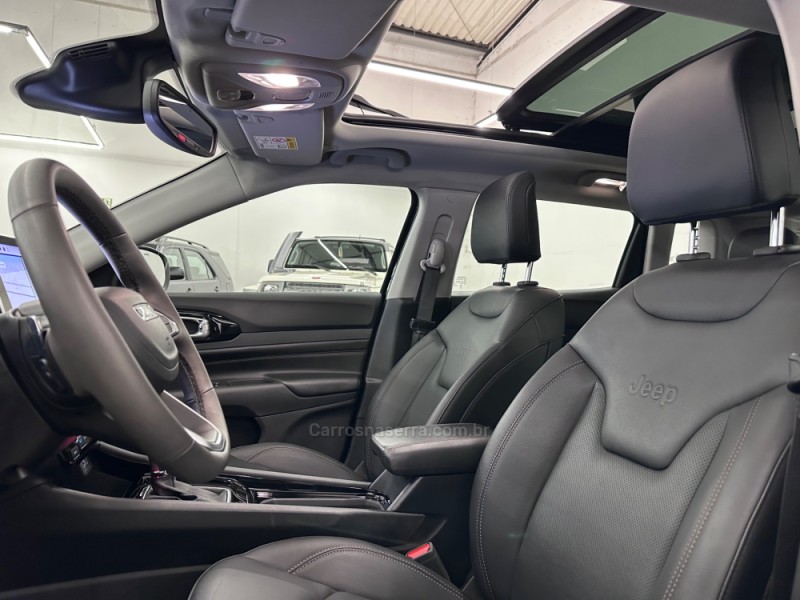 COMPASS 1.3 LIMITED T270 16V TURBO FLEX 4P AUTOMÁTICO - 2025 - CAXIAS DO SUL