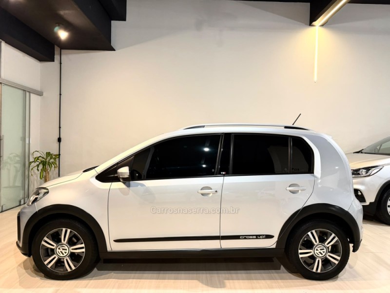 UP 1.0 CROSS T.FLEX 12V 4P MANUAL - 2018 - BENTO GONçALVES