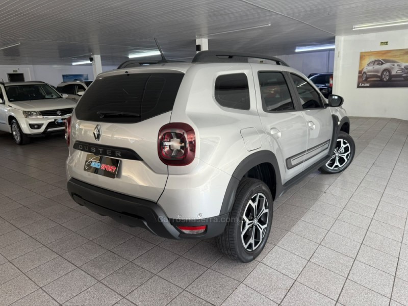 DUSTER 1.6 ICONIC 16V FLEX 4P AUTOMÁTICO - 2023 - NOVO HAMBURGO