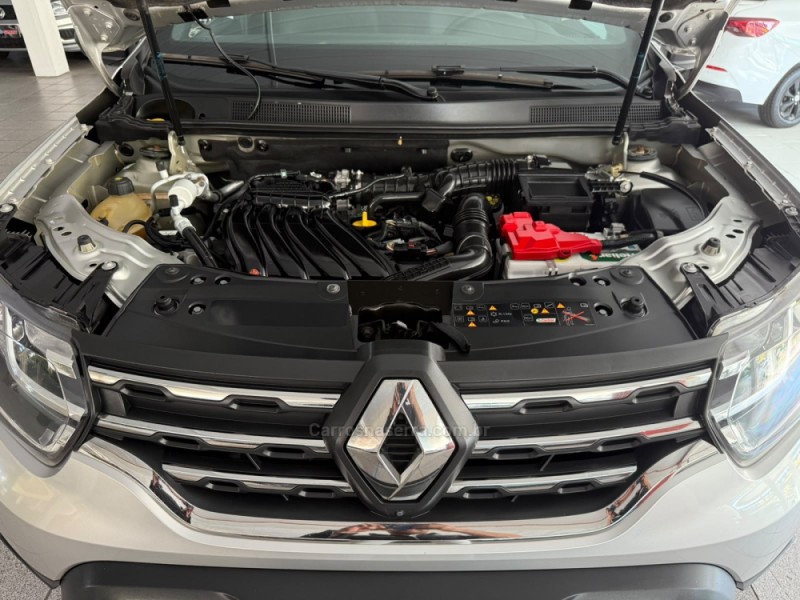 DUSTER 1.6 ICONIC 16V FLEX 4P AUTOMÁTICO - 2023 - NOVO HAMBURGO