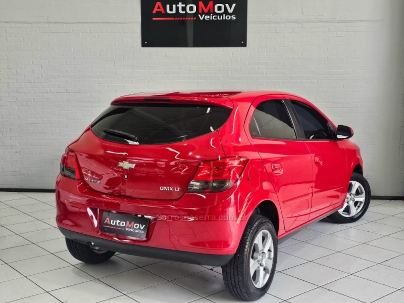 ONIX 1.4 MPFI LT 8V FLEX 4P MANUAL - 2014 - CAXIAS DO SUL