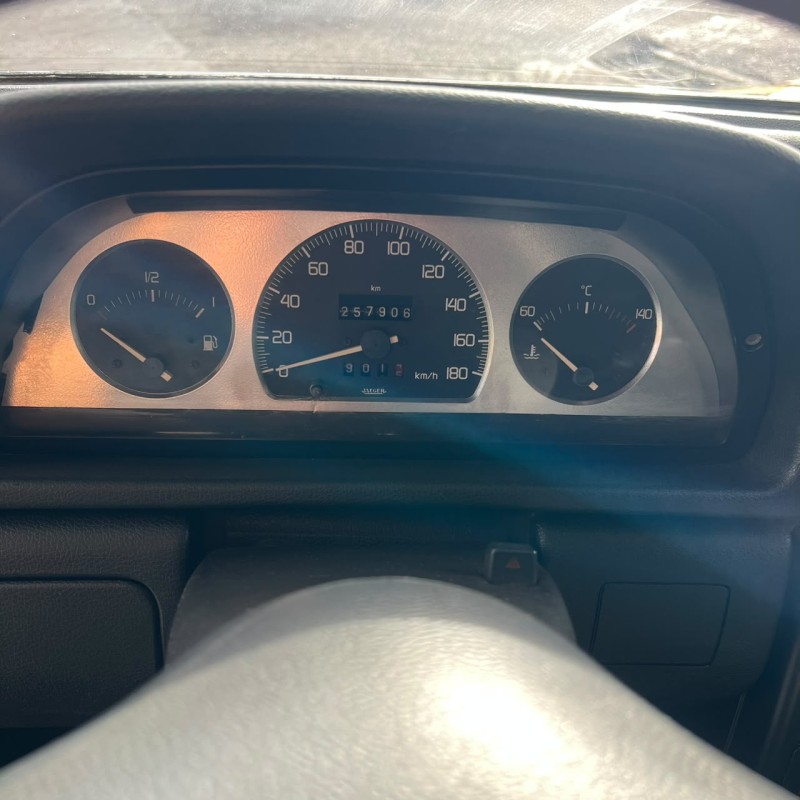 UNO 1.0 IE MILLE 8V GASOLINA 2P MANUAL - 1995 - CAXIAS DO SUL