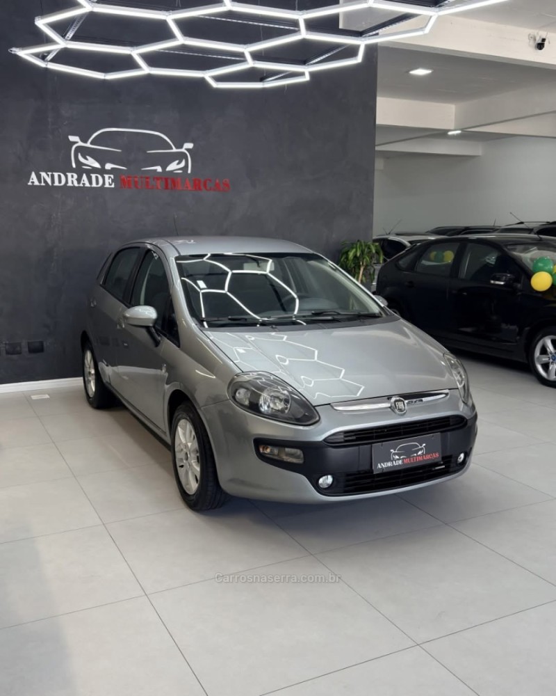 PUNTO 1.4 ATTRACTIVE ITALIA 8V FLEX 4P MANUAL - 2016 - CAXIAS DO SUL