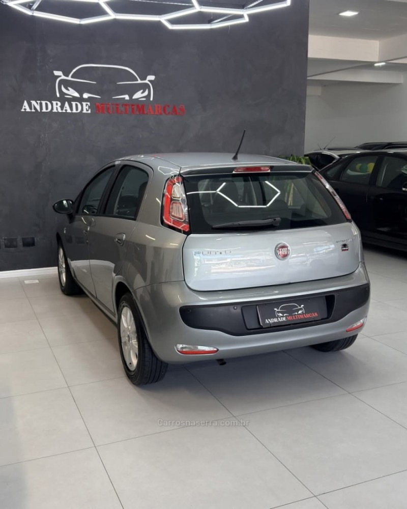 PUNTO 1.4 ATTRACTIVE ITALIA 8V FLEX 4P MANUAL - 2016 - CAXIAS DO SUL