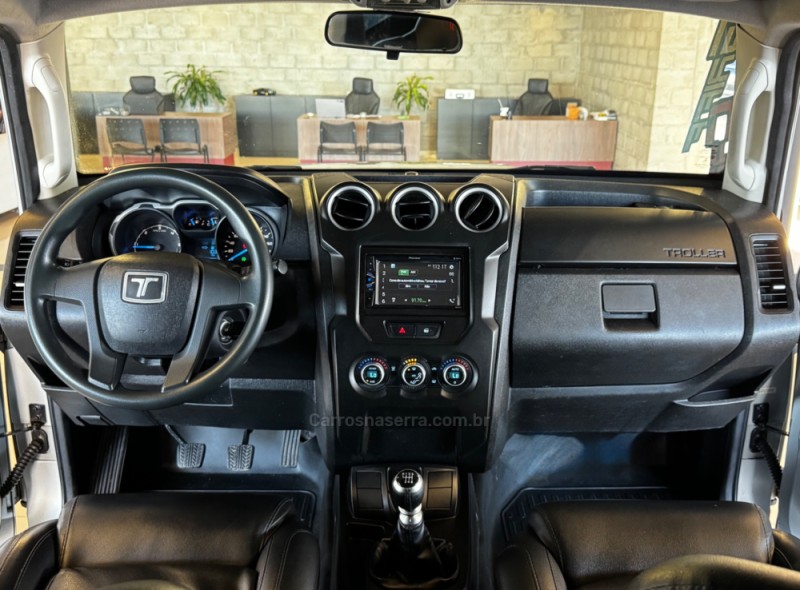 T4 3.2 TDI 4X4 20V TURBO INTERCOOLER DIESEL 2P MANUAL - 2016 - DOIS IRMãOS