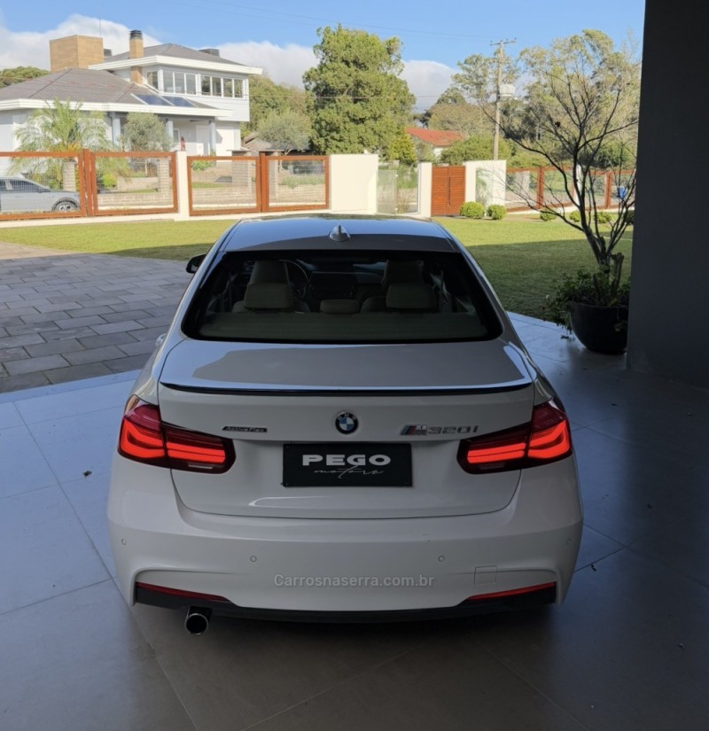 320I 2.0 M SPORT 16V TURBO ACTIVEFLEX 4P AUTOMÁTICO - 2018 - BENTO GONçALVES