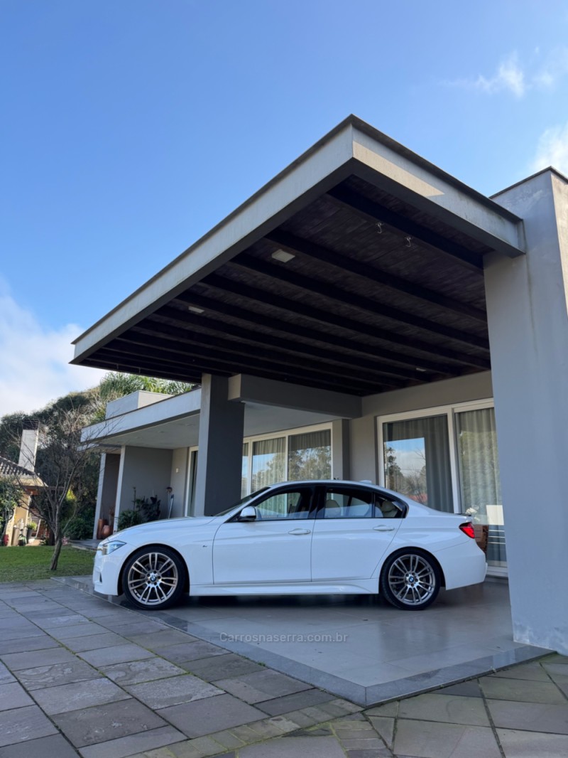 320I 2.0 M SPORT 16V TURBO ACTIVEFLEX 4P AUTOMÁTICO - 2018 - BENTO GONçALVES