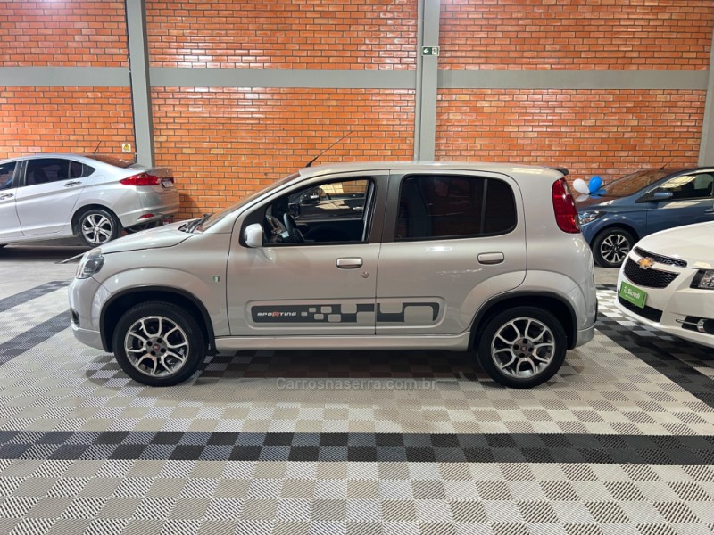 UNO 1.4 SPORTING 8V FLEX 4P MANUAL - 2011 - BENTO GONçALVES