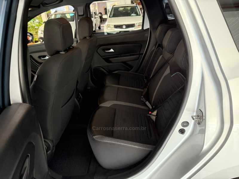 DUSTER 1.6 INTENSE 16V FLEX 4P AUTOMÁTICO - 2024 - NOVO HAMBURGO