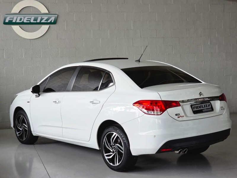 C4 LOUNGE 1.6 EXCLUSIVE 16V TURBO GASOLINA 4P AUTOMÁTICO - 2015 - FARROUPILHA