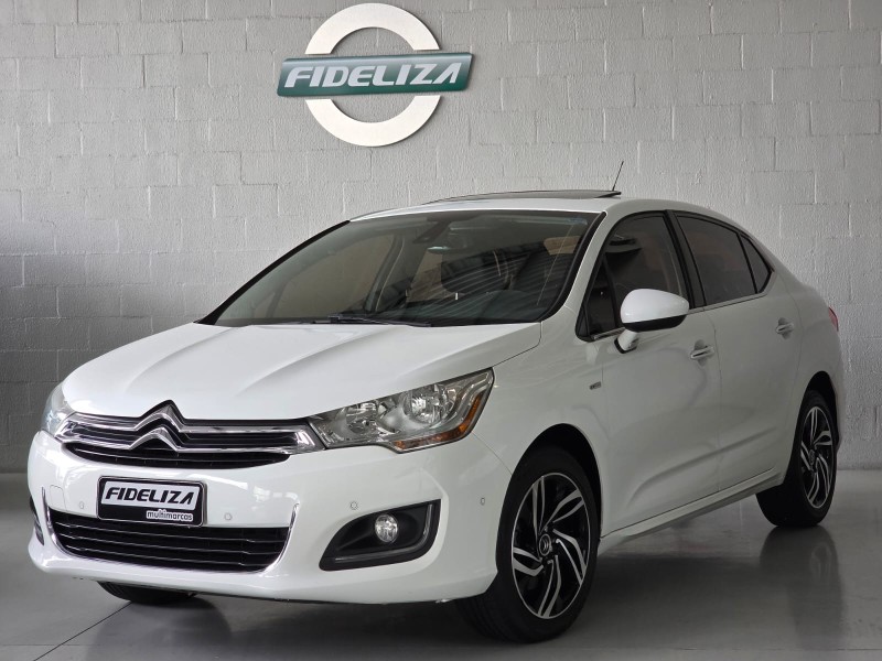 C4 LOUNGE 1.6 EXCLUSIVE 16V TURBO GASOLINA 4P AUTOMÁTICO - 2015 - FARROUPILHA