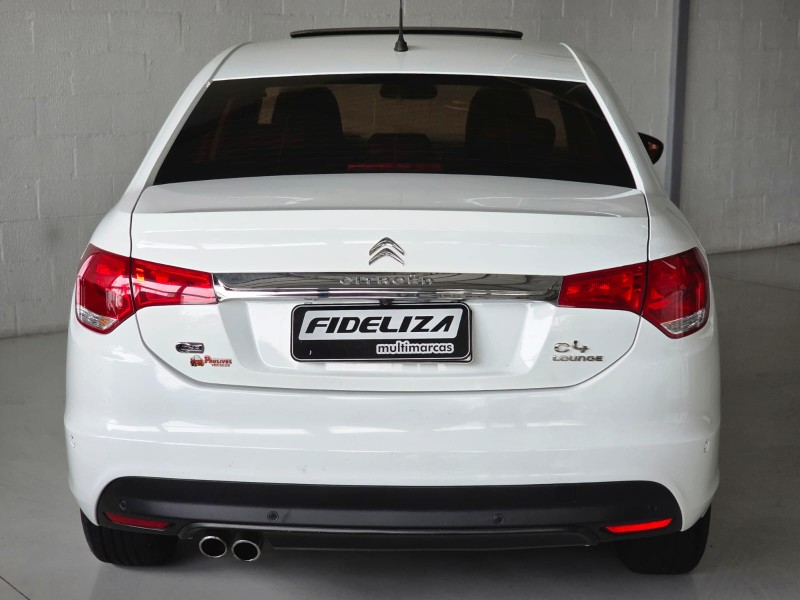 C4 LOUNGE 1.6 EXCLUSIVE 16V TURBO GASOLINA 4P AUTOMÁTICO - 2015 - FARROUPILHA