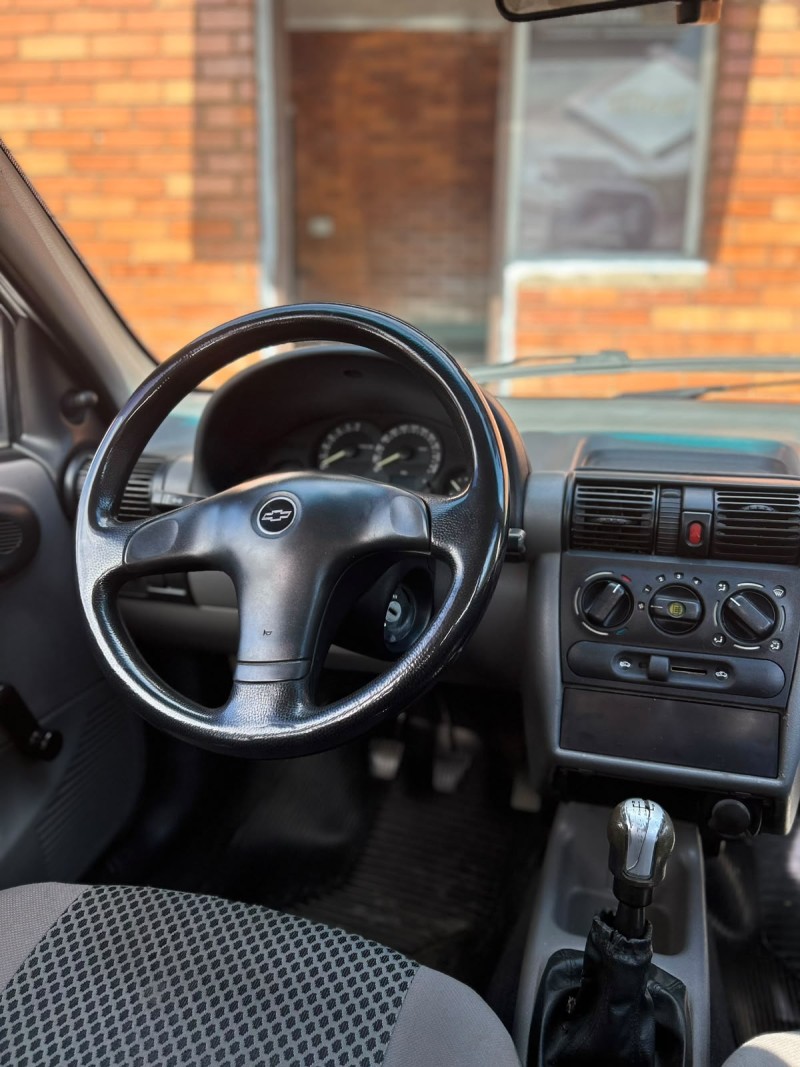 CLASSIC 1.0 MPFI LS 8V FLEX 4P MANUAL - 2011 - CANELA