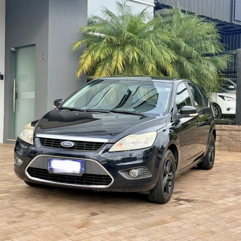 FOCUS 2.0 SE PLUS 16V FLEX 4P AUTOMÁTICO