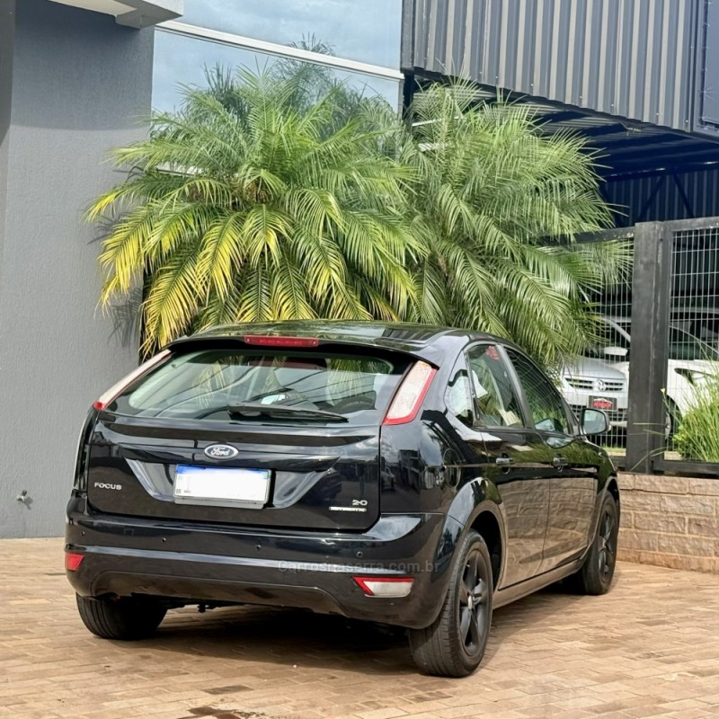 FOCUS 2.0 SE PLUS 16V FLEX 4P AUTOMÁTICO - 2011 - GUAPORé
