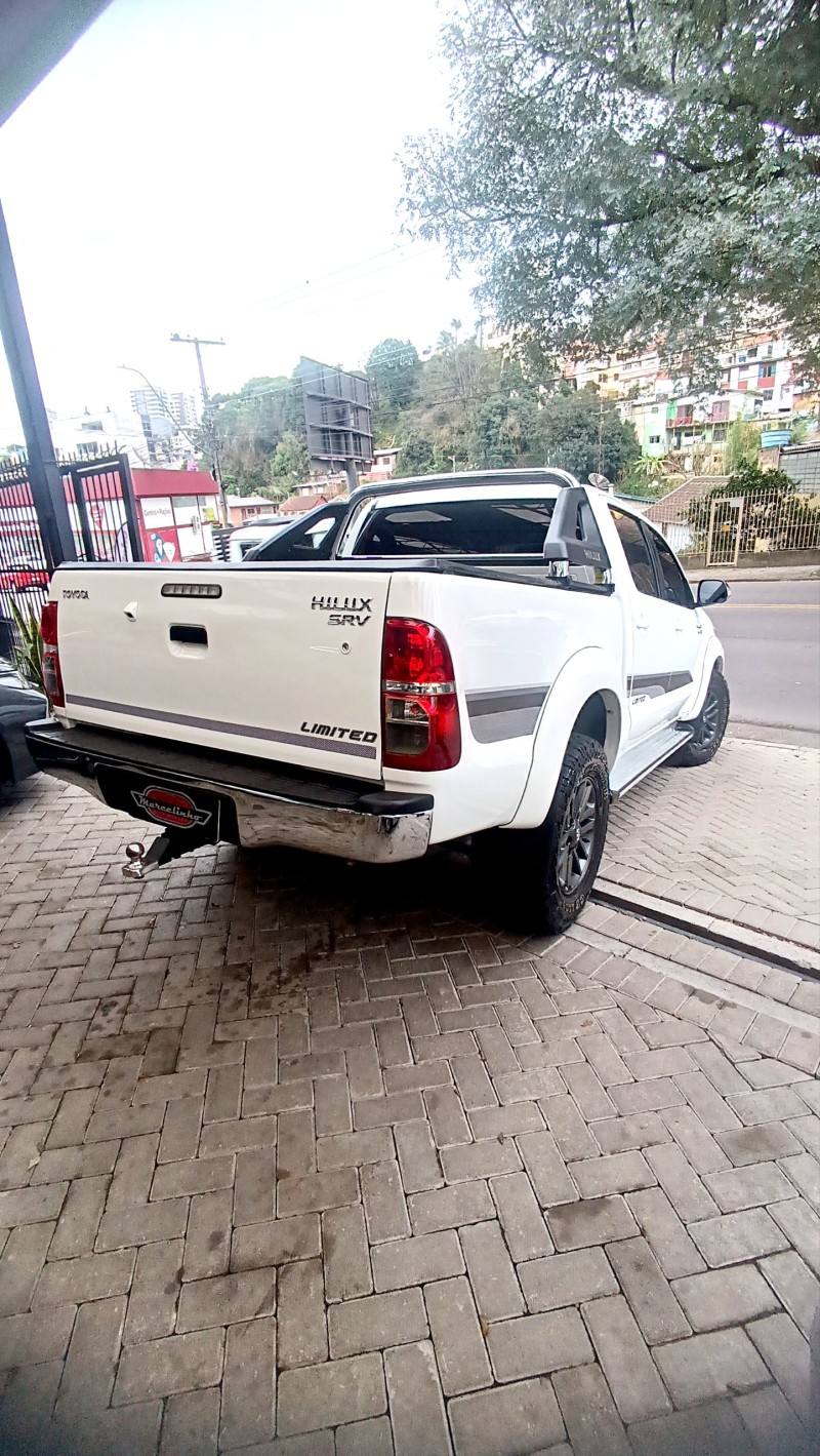 HILUX 3.0 SRV LIMITED EDITION 4X4 CD 16V TURBO INTERCOOLER DIESEL 4P AUTOMÁTICO - 2015 - CAXIAS DO SUL